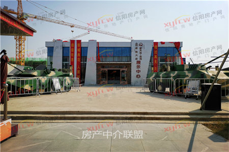 城东世佳兰亭御墅3室2厅1卫125.6m2简单装修